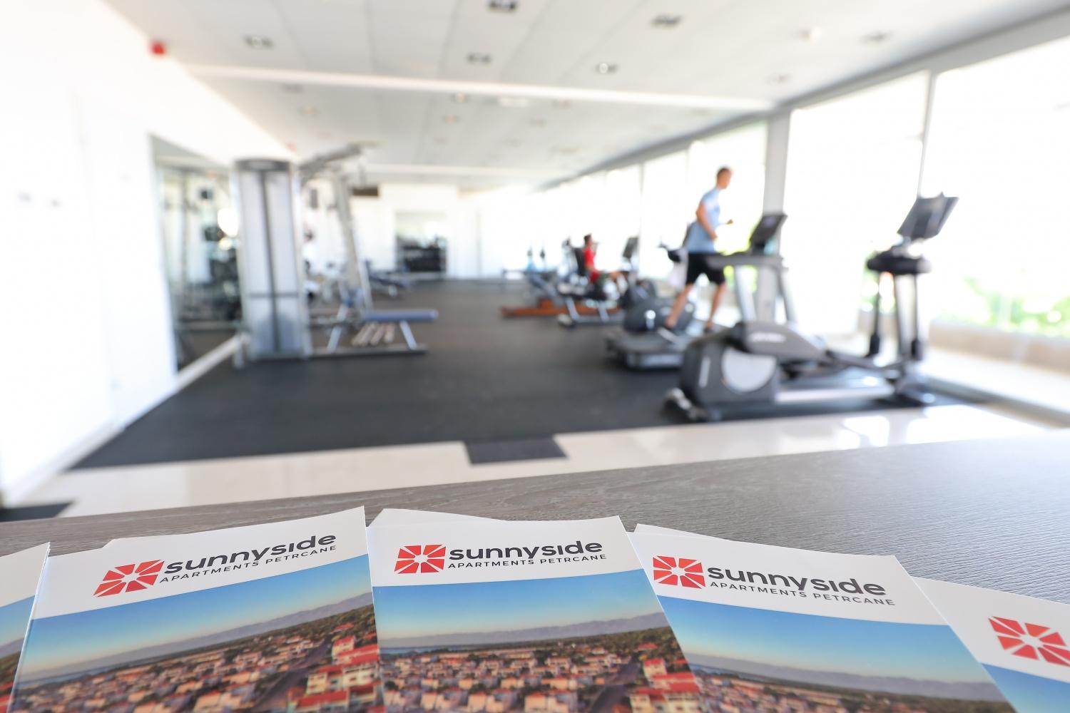 Sunnyside Apartments Resort Petrcane Eksteriør bilde